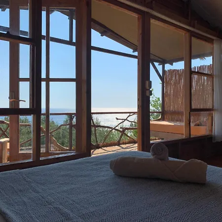 Honey Hill Forest Cabins By The Sea
